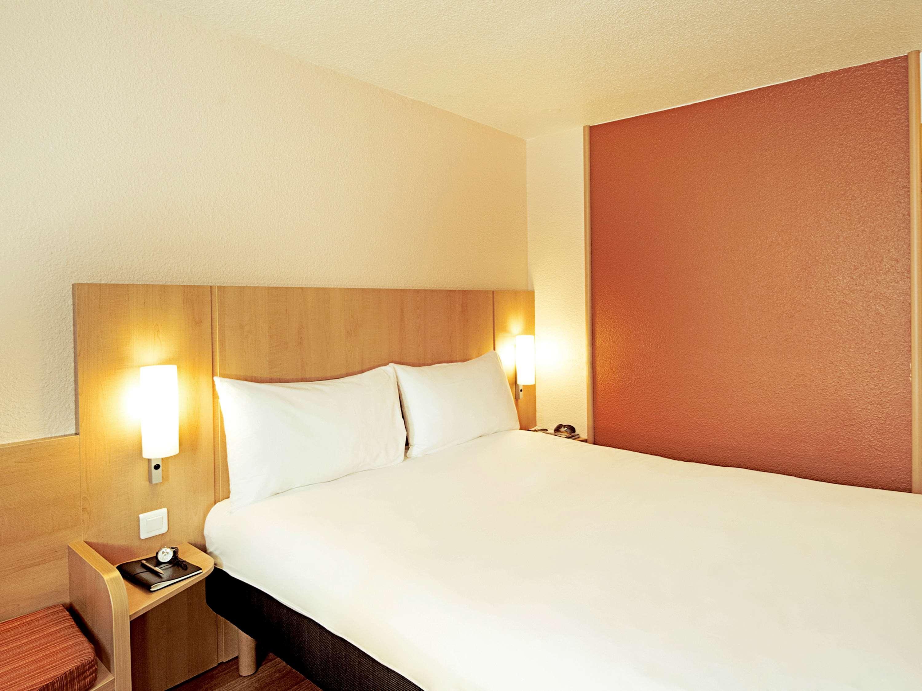 Hotel Ibis Paris 17 Clichy-Batignolles Zewnętrze zdjęcie